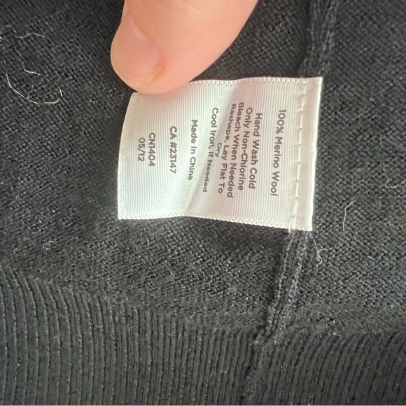 Talbots 100% Pure Merino Wool Open Front Black Cardigan, size XS - Picture 5 of 5